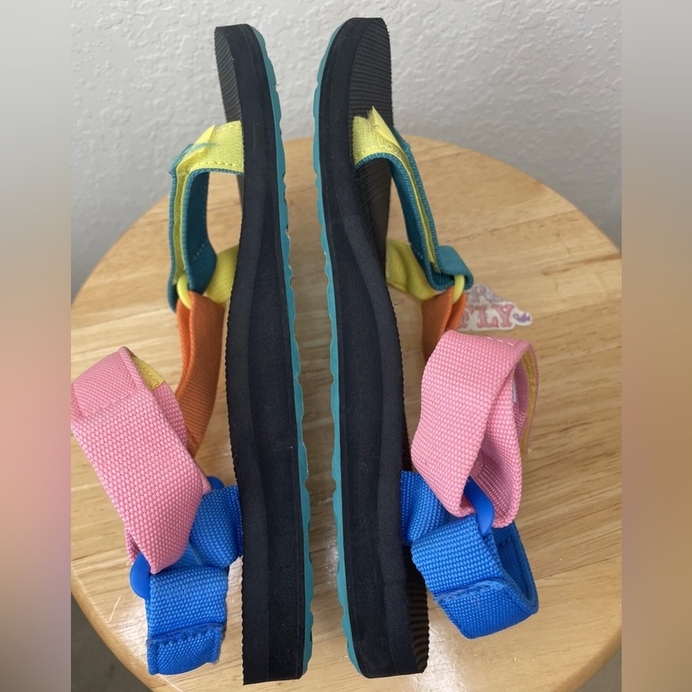 Teva Colorful Strappy Sandals size 8 - Picture 5 of 8